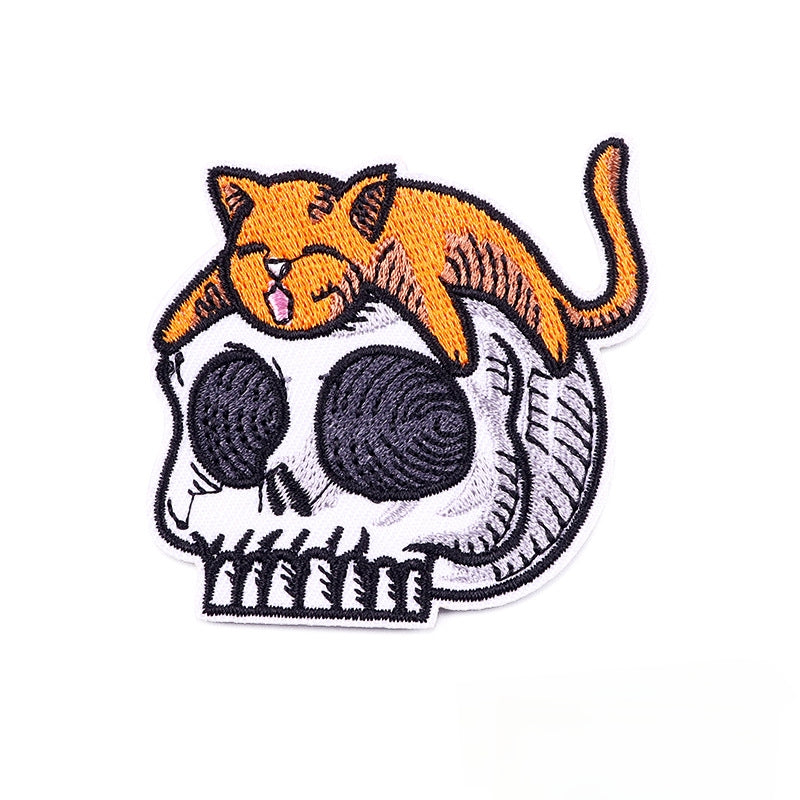 CatOnSkull